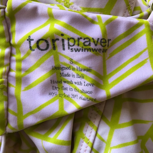 Tori Praver Swimwear Top - Picture 6 of 6